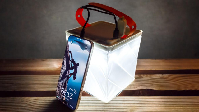 USBからでも充電もできて弱点なし。スマホへの充電もできる進化系ソーラーランタン