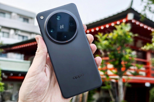 Oppo Find X8最高位機種「Find X8 Ultra」はカメラが圧倒的