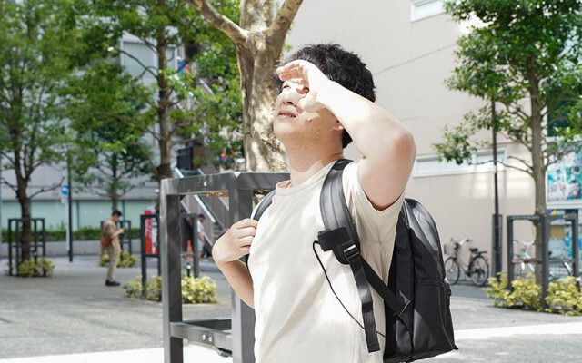 夏場の脇汗を解決。環境温度から最大マイナス12度の冷たさが体感できる