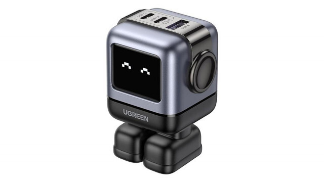 “かわいくて有能“なロボット型65W充電器。MacBookからiPhoneまでいけるUGREEN「Uno」が40%オフ #Amazonセール