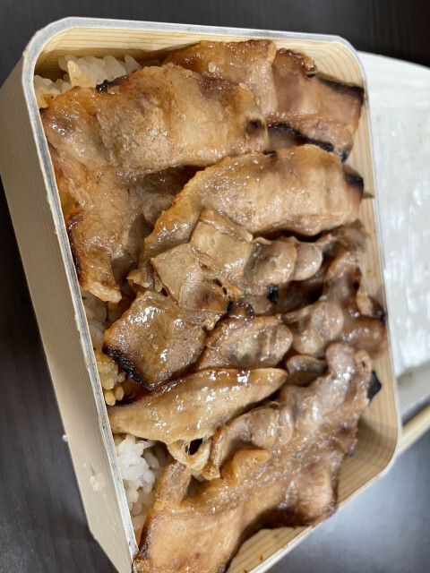 タレの味わいと香ばしさがたまらない！静岡市民がこよなく愛する「網焼き弁当」とは？