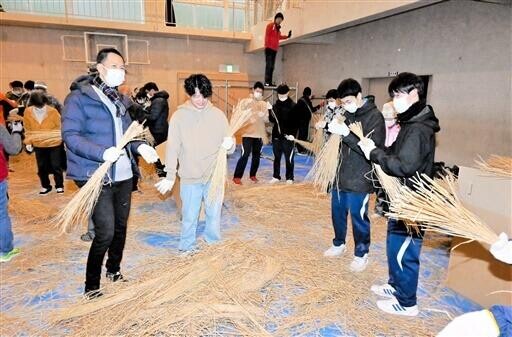 4年ぶりの夷子大黒綱引きへ、50メートル大綱作り　1月21日、敦賀市で開催