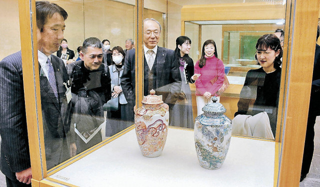 技と感性光る８１点　石川県立美術館で伝統九谷焼工芸展