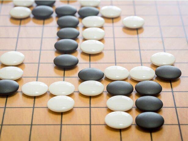 囲碁の碁石は白と黒、どちらが大きい？　あの人に教えたい！雑学クイズ(27)