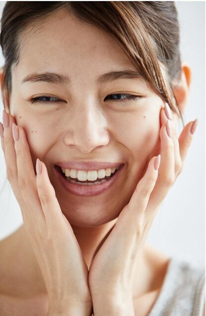 誰かを１日１回褒めよう。それは必ず自分に返ってくる／読むだけで「最高の自分」！大人の美容BOOK