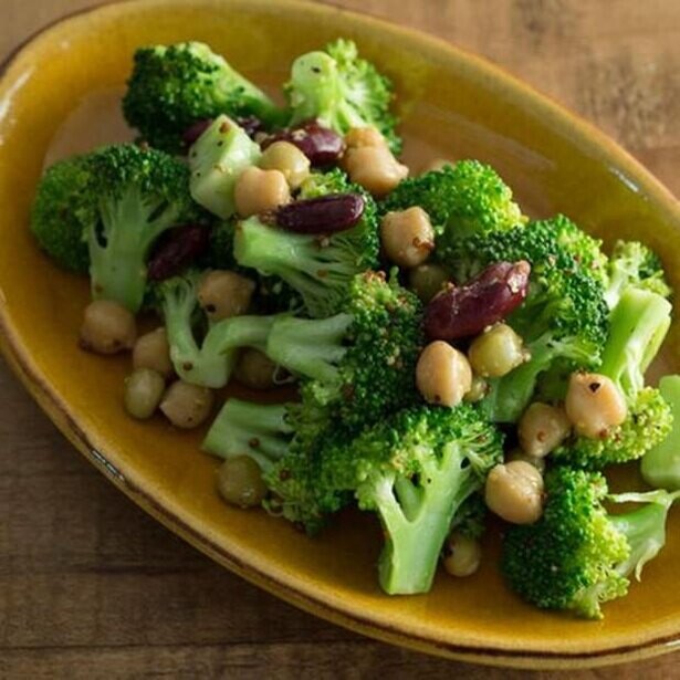 野菜は芯まで使い切る！ レンチン5分でフードロスが減らせるブロッコリーの副菜バリエ
