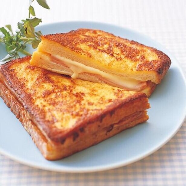 いつものハムチーズトーストをグレードアップ！ リッチな朝食に朝から幸せ♪