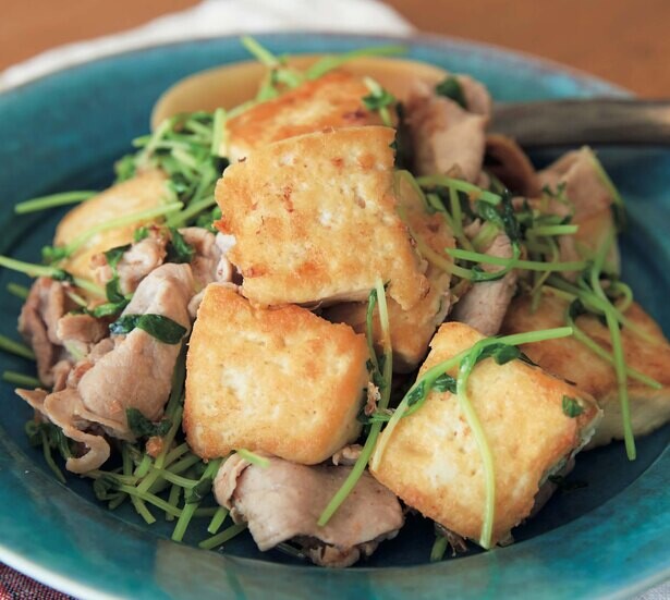 こんが〜り焼いた豆腐に、削りがつおで風味をプラス！「豆腐のうま塩チャンプルー」