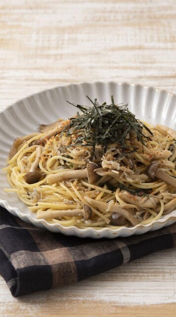 食材のうまみたっぷり！ 「さっぱりしらすの麺つゆバターパスタ」【ゆるうま200円ごはん】