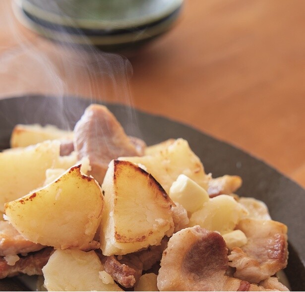 時短でできるのにこんなに味しみしみ！こうばしい焼き煮込み2品