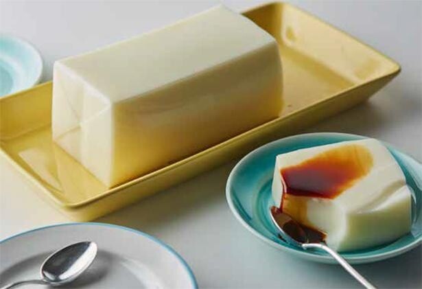 牛乳パックからトゥルン！ 混ぜるだけの手作りおやつ「レンジ牛乳プリン」