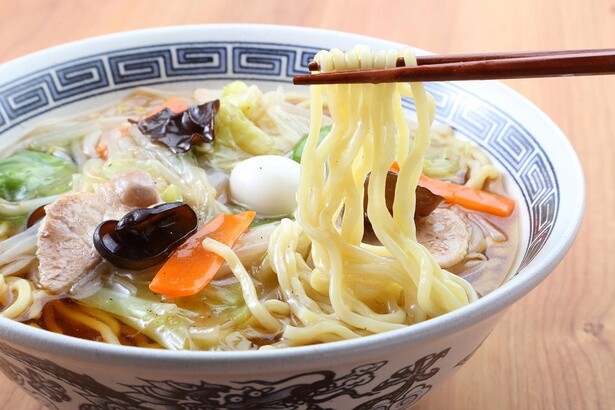 ラーメンどんぶりの縁に描かれた渦巻き模様にはどんな意味がある？ - コラム - 緑のgoo