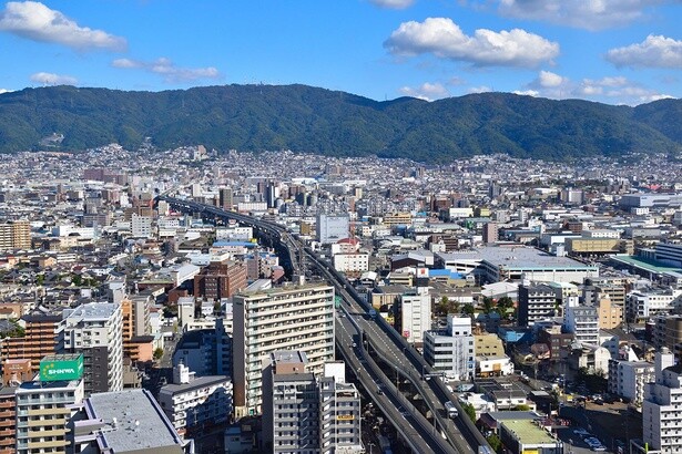 関西のコスパ最強シティはどこ!? 2府1県の