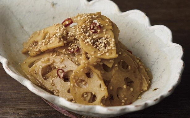 【割烹の家庭ごはん】シャキシャキ食感がたまらない。味がしっかり絡んだ「きんぴられんこん」