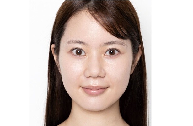 似合う眉がわからない人必見。眉の濃さはアイブロウパウダーで調整を！