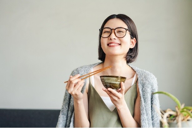 コリコリ食感とかつおのうまみでごはんが無限にいける！女性にうれしい栄養素もたっぷりの「塩きくらげ」、知ってる？