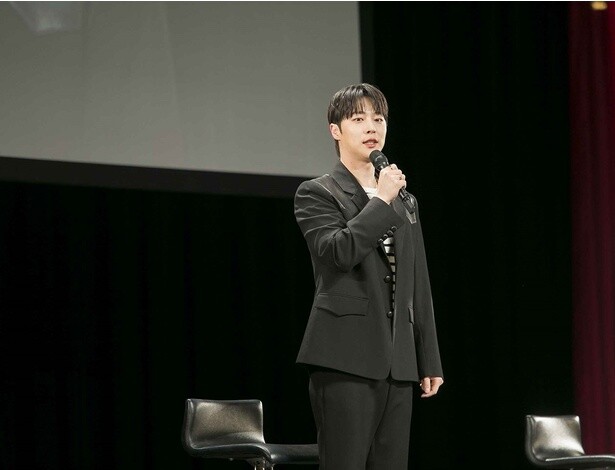 巨大すごろくで観客の目の前に！ ペ・イニョク＆キム・ジウンら豪華俳優陣が登場した『チェックイン漢陽』ドラマファンミーティング詳細レポート！