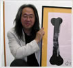 第5回 インタビュー アーティスト 大谷芳照（ YOSHI ）さん
ユニークな発想と豊かな表現力で、シュルツ氏の心をとらえたアーティスト。