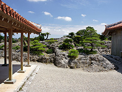 書院・鎖之間庭園は城内唯一の本格的庭園/ Photo by Wikipedia
