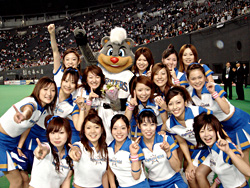 2006年ファイターズが日本一になったときのファイターズガール