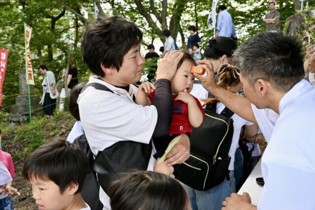足利で伝統行事「ペタンコ祭り」　県内外から2万人訪れる