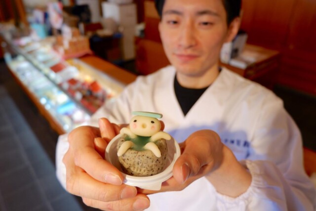 熱海の和菓子店「間瀬」が宇宙人モチーフの練り切り　総選挙優勝品を限定販売