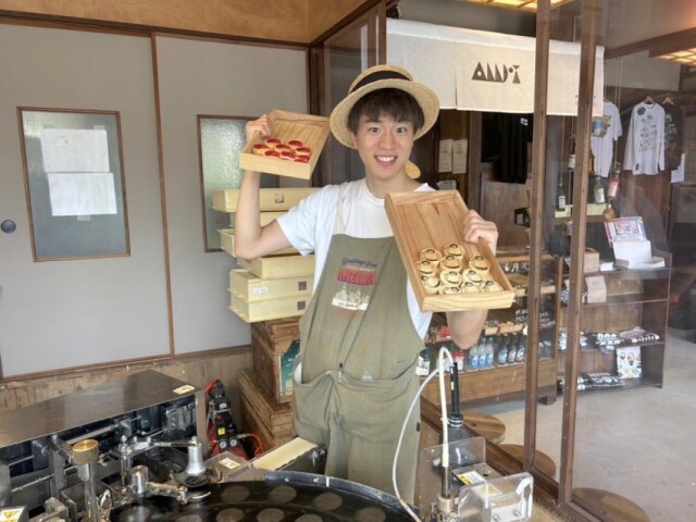 熱海のまんじゅう店「アンドット」が1周年　1日限定のドライブスルーが盛況に