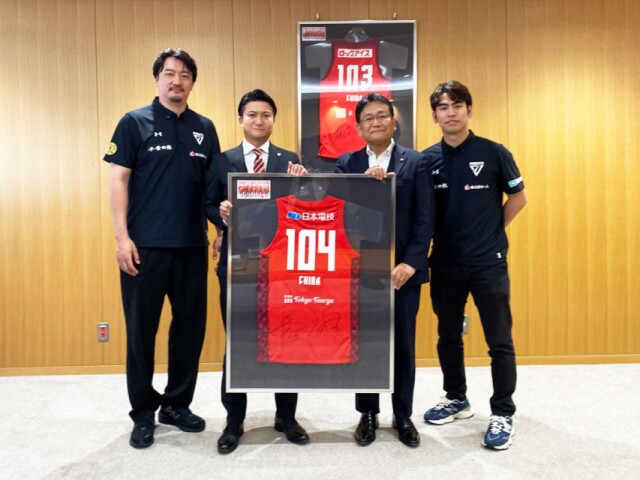 Bリーグ「千葉ジェッツ」が千葉市表敬訪問　来シーズンに向け意気込み