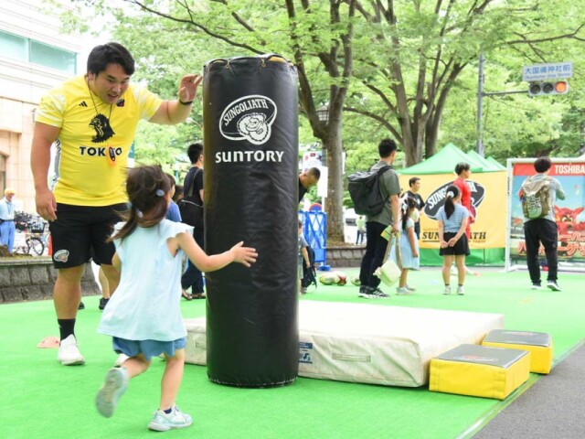 府中でトップチームと触れ合うスポーツイベント　デフリンピックのPRも