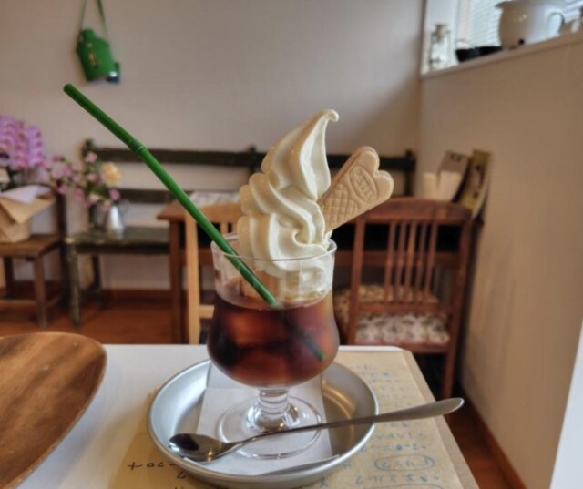 二本松・木幡に「喫茶Shiro」 サイホンコーヒーとソフトクリーム提供