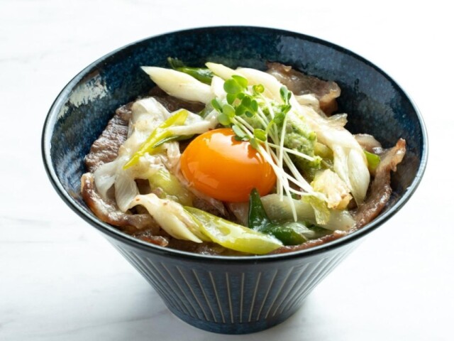 アパホテル本八戸に「一路亭」　朝食からディナーまで、店長思い出の味も