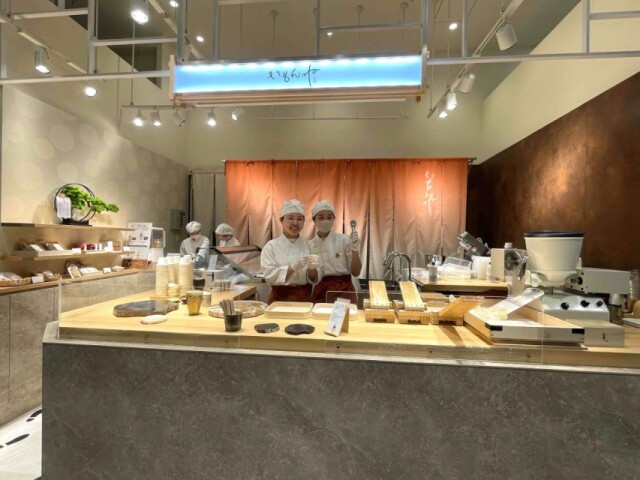 博多マルイにジェラート大福専門店「いもんね」　九州初出店