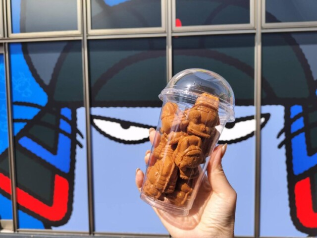 彦根・四番町スクエアに「ひこにゃんベビーカステラ」　ソフトやパフェも