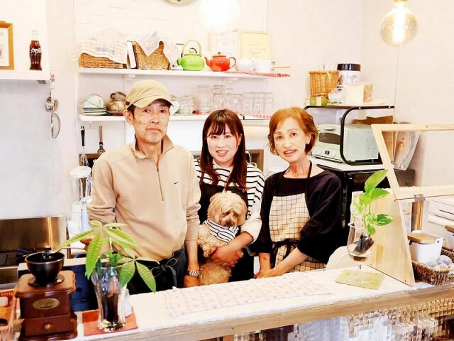 姫路・双葉町の「cafe 野乃」が1周年　自宅改装し家族で営む