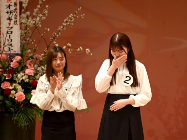 弘前城ミス桜40代目のグランプリ決まる　受賞時に涙も