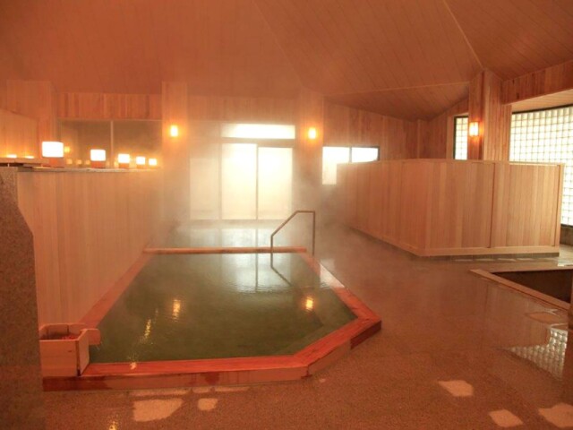 平川の温泉施設「福家」がリニューアル　レストランでは新メニュー提供