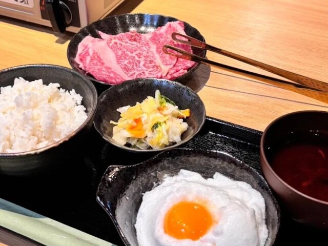 四谷三丁目にすき焼き専門店　効率的な運営で希少部位を手ごろに提供