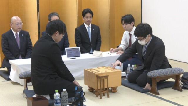 将棋「加古川青流戦」が開幕　若手棋士の登竜門、16歳同士の対局も