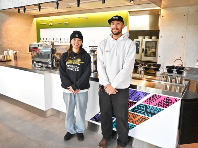 金町の「バイシクルコーヒートウキョウ」リニューアル　開放的な空間が特徴