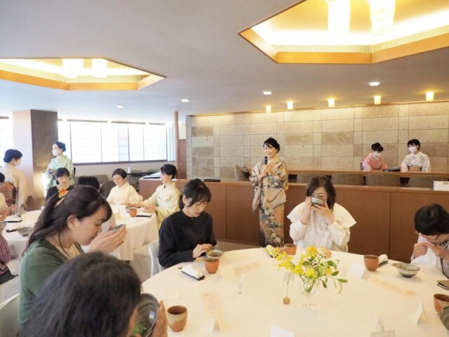新横浜グレイスホテルでテーブル茶道とアフタヌーンティー合わせたお茶会