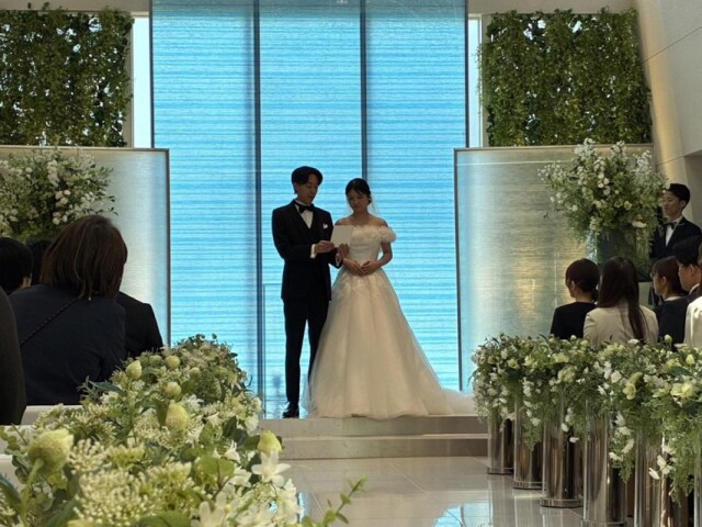 熊本駅前に結婚式場「翠楓シーズンテラス」　光・水・緑をテーマに演出