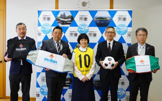 「むなかたアカデミークラブ」に部活動備品　TPECが宗像市に寄贈