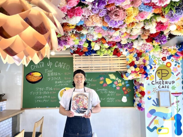 中野五差路に「チアップカフェ」　健康応援テーマにアサイーや薬膳メニューを