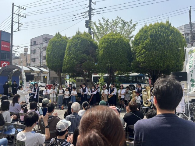 習志野・津田沼で「ワイがや通りマルシェ」　屋台や演奏でにぎわう