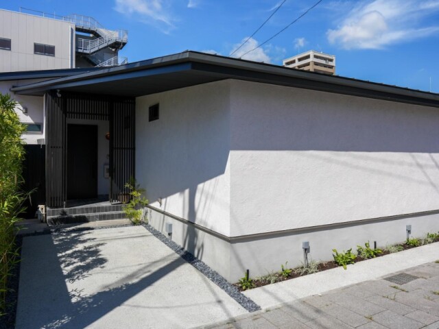 佐賀の一棟貸しホテル「ヴィラ石の蔵」、松原に新棟　2ベッドルーム完備