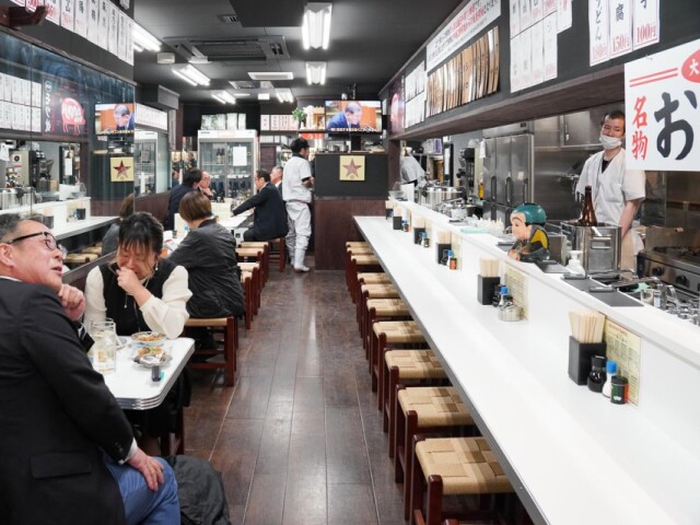 仙台駅前のもつ焼き「丸昌」復活　焼失から2年4カ月ぶりに、新たにそばも