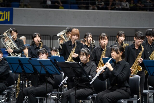 「ソロプチミスト立川」チャリティーイベント　小室哲哉さんが高校生と対談