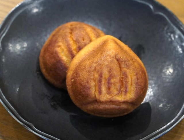 高田馬場の中国茶館「虫二」で新作中国スイーツ「バター餅」　限定販売で