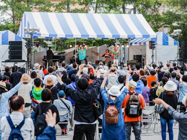 高松で「MUSIC BLUE FES」　高松の中心地13会場で105組が演奏