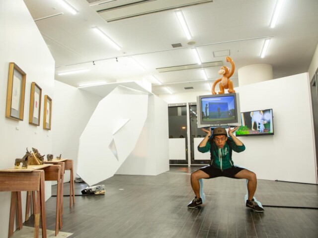 サンポート高松で15人の作家が参加する作品展　映像作品の上映も